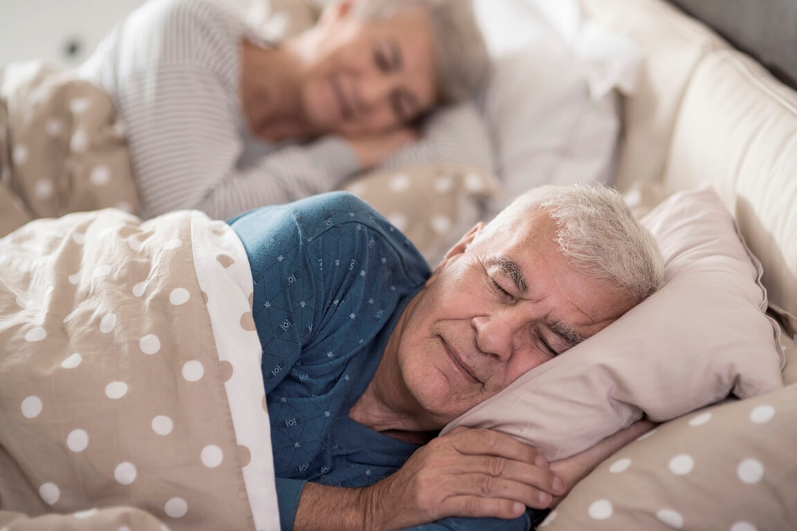 Как улучшить сон пожилого человека?